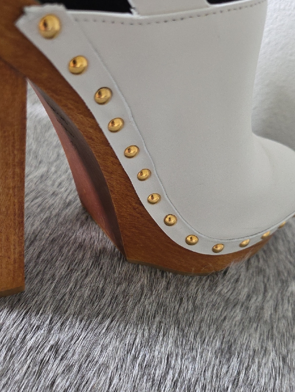 TOM FORD TF Calf Clog | White Leather Studded Platform Heel - Picture 9 of 11